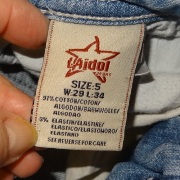 L.A. Idol Women's Rhinestone Studded Embroidered Jeans - Picture 5 of 7